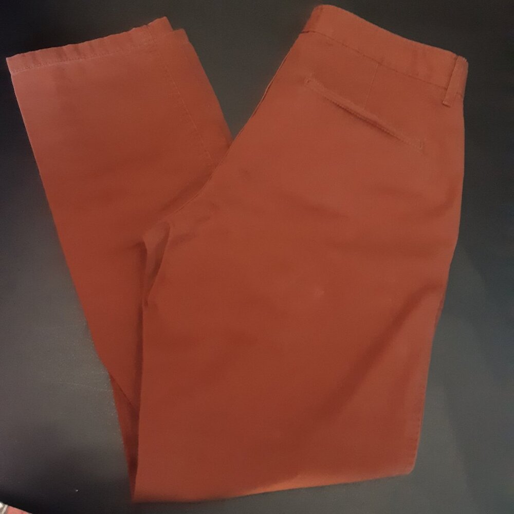 GAP Khakis SZ 32x30 100% Cotton Men's Rust Burnt Orange Fabric